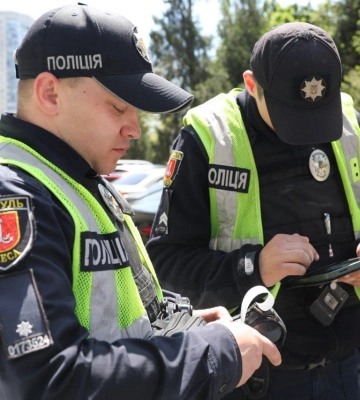 Одеситів штрафують за незаконне паркування на спецмісцях 