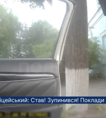 У Житомирі чоловік, що перебував у СЗЧ, порізав двох людей