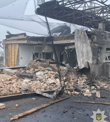 В Днепропетровской области в результате атак со стороны РФ погибли два человека, ещё десять ранены