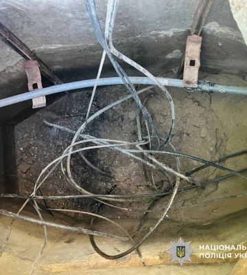 На Київщині поліцейські затримали злодюгу, який викрав кабель зв’язку