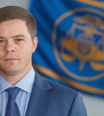 Готель у Буковелі за «брудні» гроші: суд узяв під варту експосадовця столичної митниці