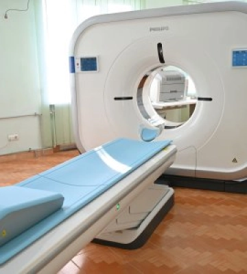 Безкоштовне КТ для дітей на Закарпатті: як записатися та що діагностують
