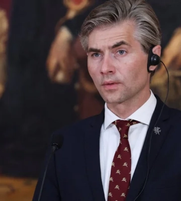 Литва вызовет представителя РФ из-за повреждения своего посольства в Киеве в результате ночной атаки