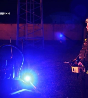 Дві людини поранені через удари РФ на Дніпропетровщині – ОВА