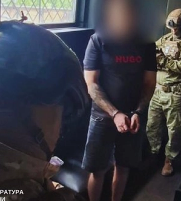 Фиктивные инвалидности за $25 тыс.: в Киеве задержали организатора схемы побега за границу. ФОТО