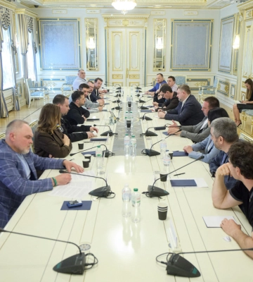 Арахамія анонсував засідання фракції "слуг" із Зеленським
