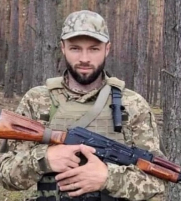 Склоним головы. Экс-игрок дублей Карпат и Оболони погиб под Бахмутом