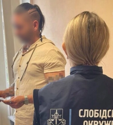 Депутата харківської міськради підозрюють в організації втечі військовозобов'язаних за кордон