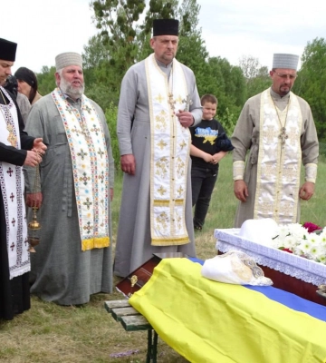 Серце зупинилося у лікарні: на Волині поховали захисника Андрія Свігуна