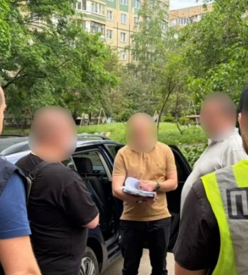 РФ атакувала дронами вантажівку у Харківському районі та підприємство у Кривому Розі