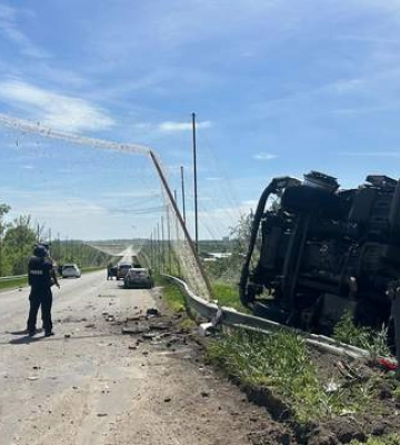 Дрон вдарив по вантажівці на кільцевій дорозі Харкова: загинув водій