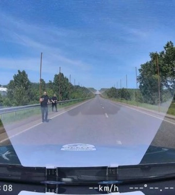 Росіяни FPV-дроном атакували поліцейських у Харкові