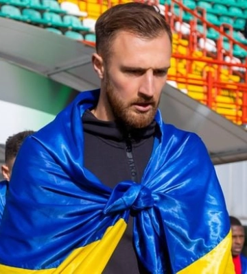 Шищенко забирает знакомого игрока: Буковина договорилась с центрбеком Оболони