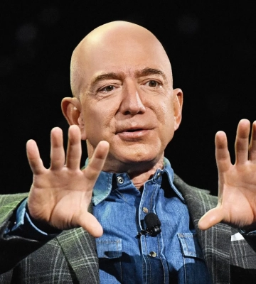 Безос закликав повністю скасувати податок для бідних американців — CNBC