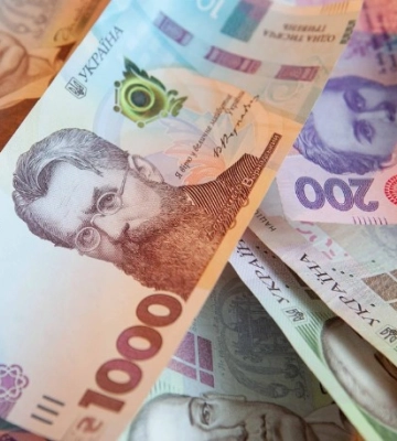 Уряд профінансував завершення відновлення трьох багатоповерхівок та лікарні в Запоріжжі й Умані – Кулеба