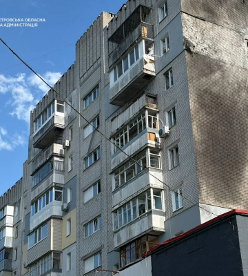 Россияне нанесли удар по Днепропетровской области: пожары, разрушенные дома, четверо пострадавших