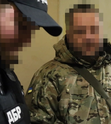 Ексфінансиста бойової бригади засудили за привласнення 9,7 млн грн, які він програв у казино