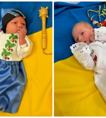 Оберіг з перших днів життя: у Луцьку новонароджених одягнули у вишиванки 