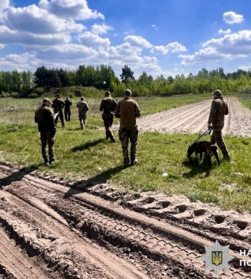 На Рівненщині вже два тижні розшукують 15-річного хлопця