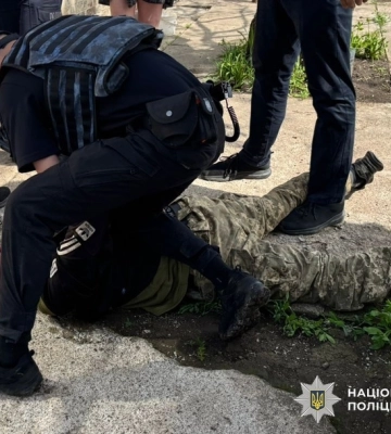 На Кіровоградщині затримали чоловіка, який скоїв розбійний напад