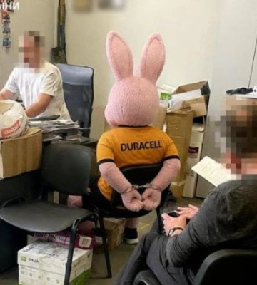 На Львівщині викрили ділків, які підробляли батарейки Duracell