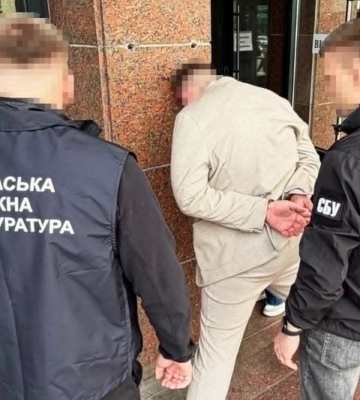 Отримав транш на картку від жителя Черкас: викрили схему ухилення від мобілізації
