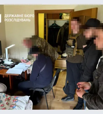 На Одещині затримали військового, який за 5 тис. доларів обіцяв зняття з розшуку та бронювання
