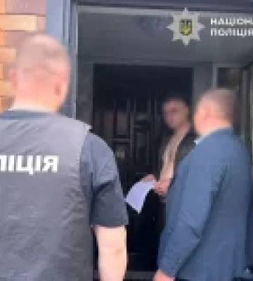 Волинська поліція викрила схему продажу авто під виглядом гуманітарки