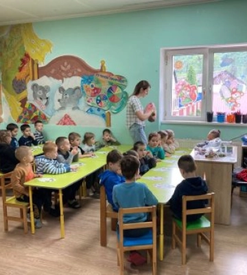 «Один день із життя диких тварин»: як на Рахівщині діти досліджували таємниці Карпат крізь лупу (ФОТО)