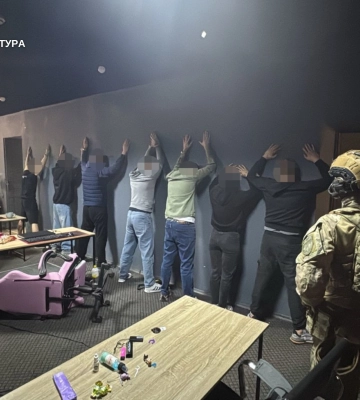 На Дніпропетровщині заблоковано діяльність двох шахрайських кол-центрів, - прокуратура. ФОТО