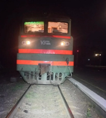 У Львові пасажирський потяг на одній із станцій на смерть збив людину, - поліція