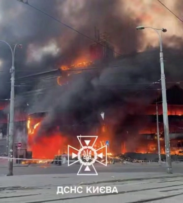 Вигорів ринок і ТЦ "Квадрат", пошкоджено McDonald's: які наслідки обстрілу на Лук'янівці у Києві
