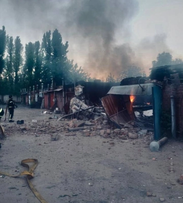"Горели гаражи": в ГСЧС показали последствия удара "Орешника" по Белой Церкви 
