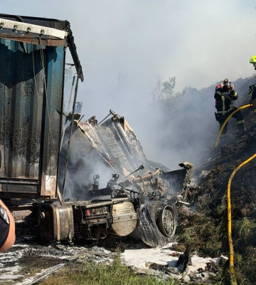 У ДТП на Львівщині загинув водій вантажівки (ФОТО)