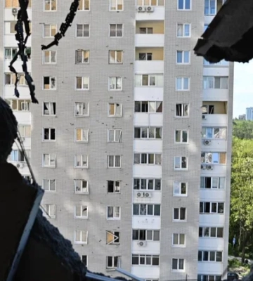В Киевской области 11 пострадавших и две жертвы, также повреждено более 100 объектов инфраструктуры из-за атаки РФ