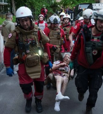 Удар РФ по Києву: понад 20 постраждалих досі у лікарні
