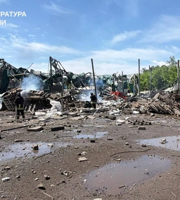 Ракетний удар по Дергачах забрав життя чоловіка, ще двоє людей поранені