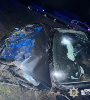 На Кіровоградщині автомобіль з’їхав у кювет