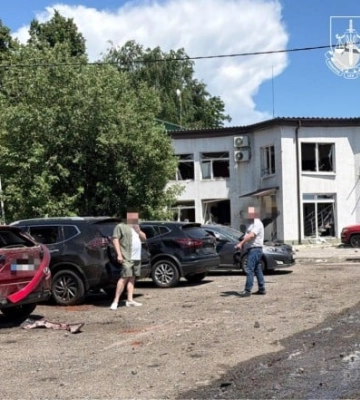 Рашисти завдали ракетного удару по Дергачах на Харківщині — двоє загиблих та 22 постраждалих