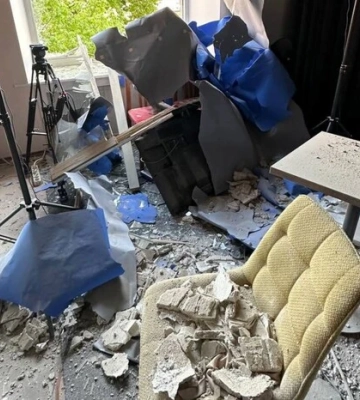 У Києві щонайменше п’ять медіа зазнали пошкоджень через російську атаку 24 травня