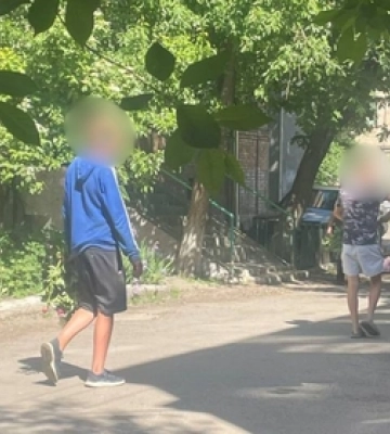 У центрі Луцька поліція розганяла молодь сльозогінним газом: що там відбувалось насправді (відео)