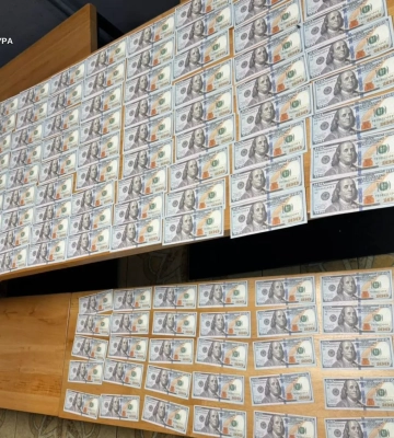 $18 тис. за "бронь" та виїзд за кордон: затримано жінку, яка обіцяла військовозобов’язаному уникнути мобілізації. ФОТО