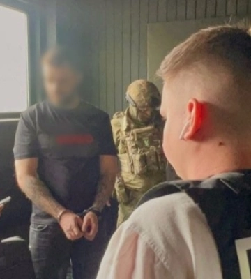 Підприємець обіцяв за $25 тисяч чоловіку оформити фіктивну інвалідність - поліція