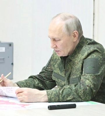 Путін поскаржився, що «величезний потік» українських дронів затьмарює «успіхи» росіян на фронті