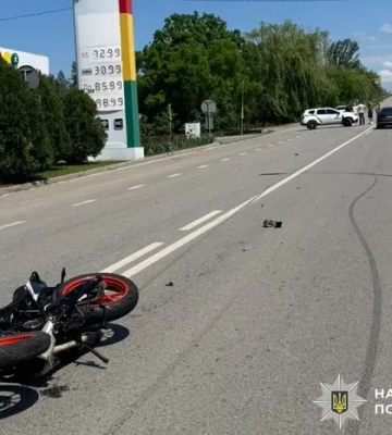 На Вінниччині 14-річна водійка мотоцикла зіштовхнулася з авто: є травмовані