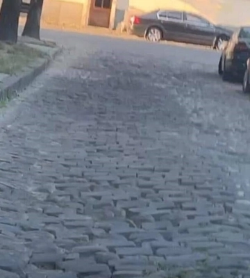 Проїзд вулицею Грецькою закриють для приватного транспорту: причина
