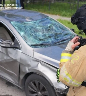 Масштабна пожежа у Запоріжжі: рятувальники показали кадри ліквідації (ФОТО, ВІДЕО)