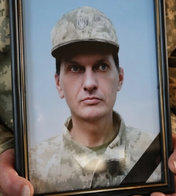 У Луцьку попрощаються з Героєм Сергієм Четвериковим
