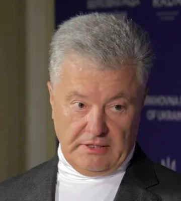 “Доля свободи визначається в Україні”, — Зеленський на Саміті міст і регіонів (ВІДЕО)