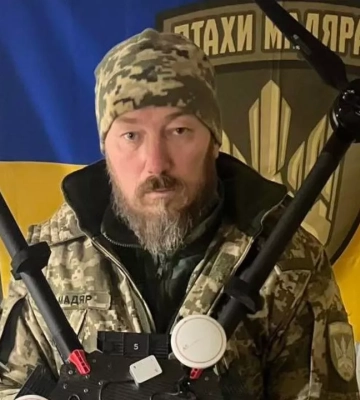 "Мадяр" пояснив, чому ЗСУ не б’ють по Кримському мосту: "Нехай уйо***ть через нього"